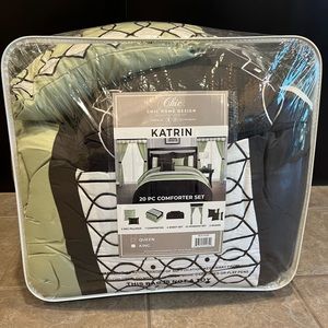 20 piece King/with pillow cases/sheet set Dark Brown & light green/2 sm pillows